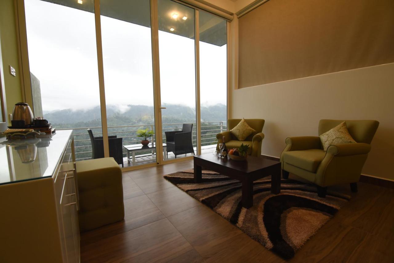 Tip Top Boutique Hotel Ела Екстериор снимка