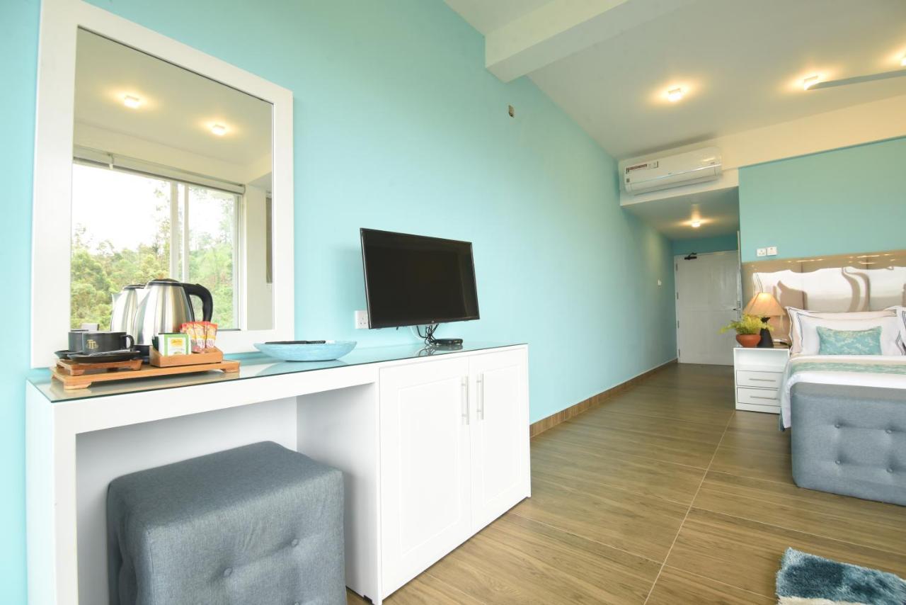 Tip Top Boutique Hotel Ела Екстериор снимка