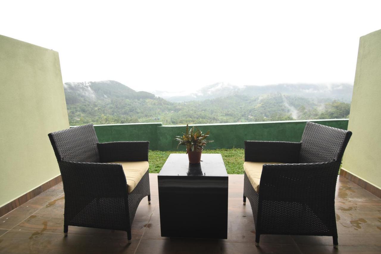 Tip Top Boutique Hotel Ела Екстериор снимка
