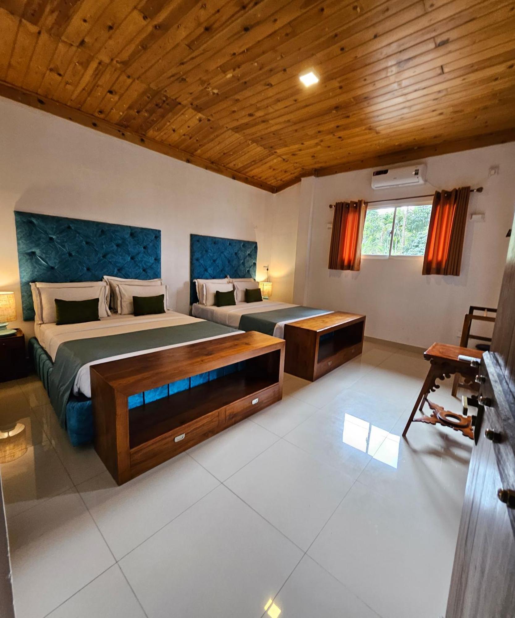 Tip Top Boutique Hotel Ела Екстериор снимка